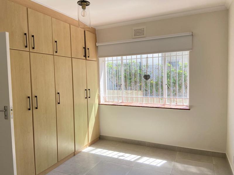 To Let 1 Bedroom Property for Rent in Tamboerskloof Western Cape